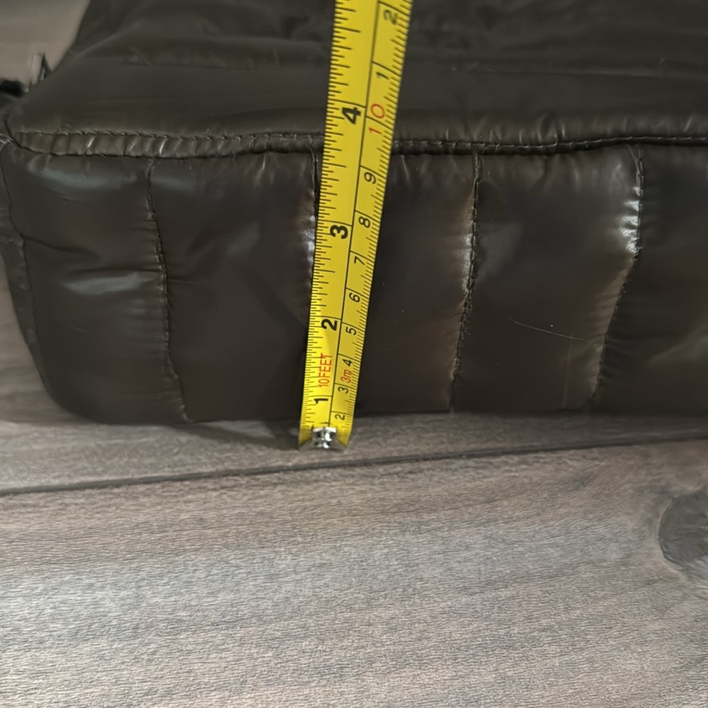 Think Royln Dark Olive Crossbody bag - Picture 13 of 14